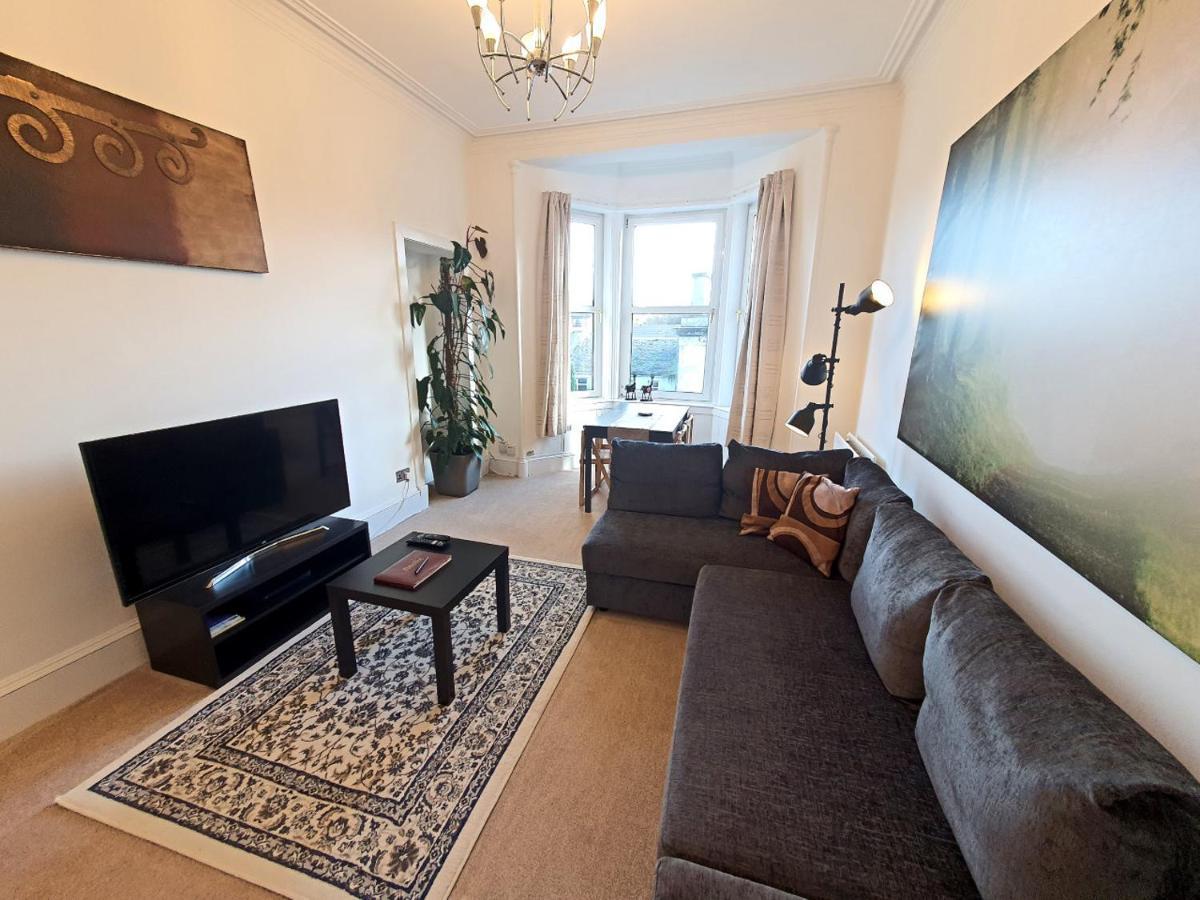 Dumbarton Hillview Apartment Exterior photo